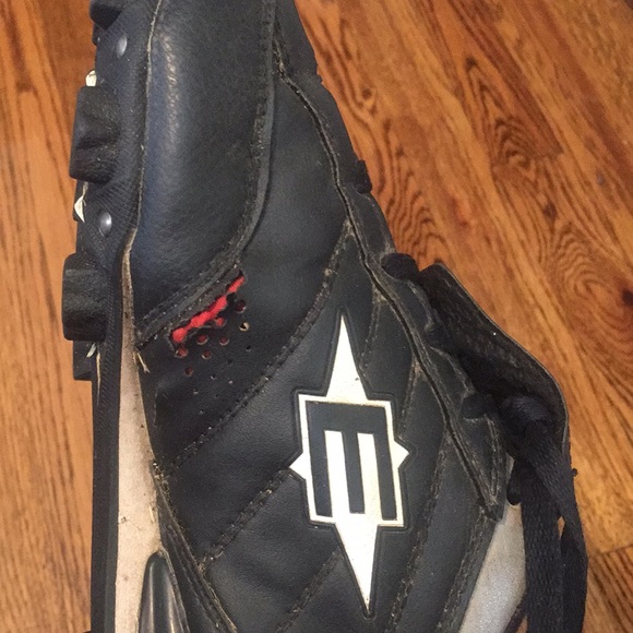 Easton Rampage cleats - Picture 5 of 5